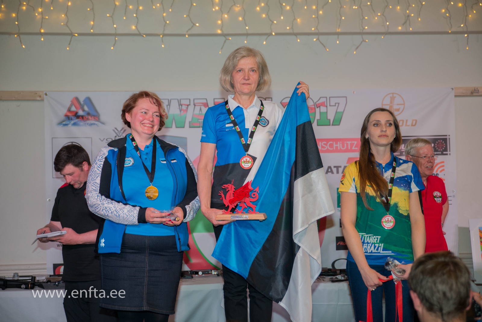 881 Springer top Ladies. From left Ingrid Reinu EE, Heli Jalakas EE, 